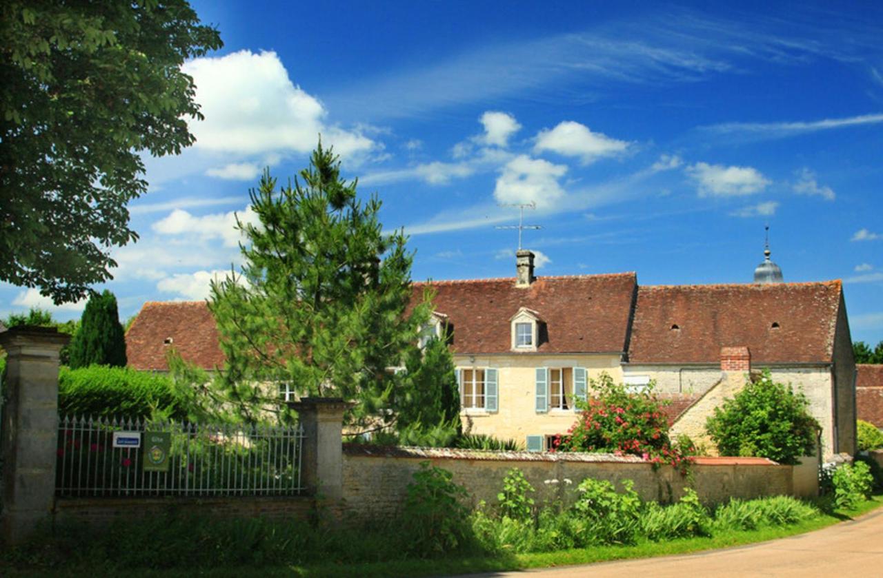 Maison Charmante A Ri Avec Jardin Et Terrasse Villa Ri Exteriör bild